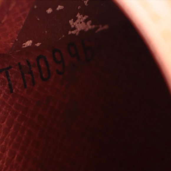 Louis Vuitton Porte Tresor International Wallet Monogram Canvas - Picture 13 of 13